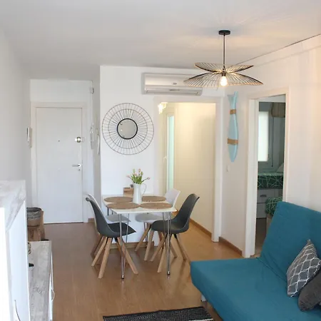 A Minute De La Plage! Apartment L'Estartit
