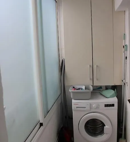 A Minute De La Plage! Apartment L'Estartit