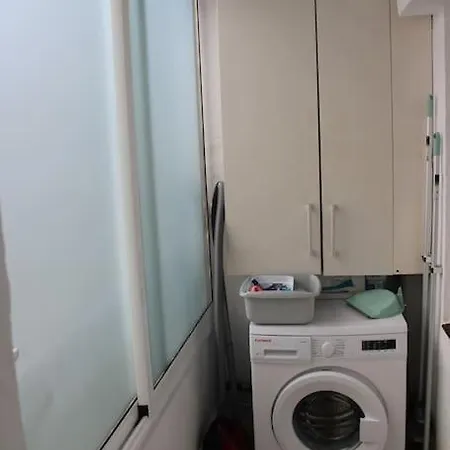 A Minute De La Plage! Apartment L'Estartit